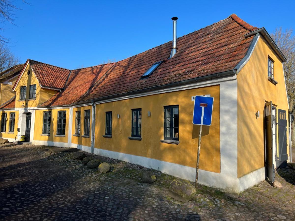 Historisches Pastorat - Villa Mika Fehmarn Extérieur photo